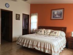 {"esp":"Rec\u00e1mara principal","ing":""}